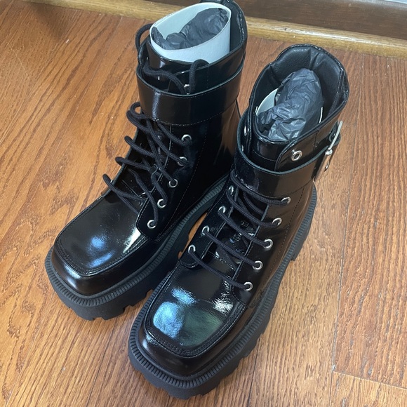 UO exclusive Cooperative Tania buckled boot - Picture 6 of 10